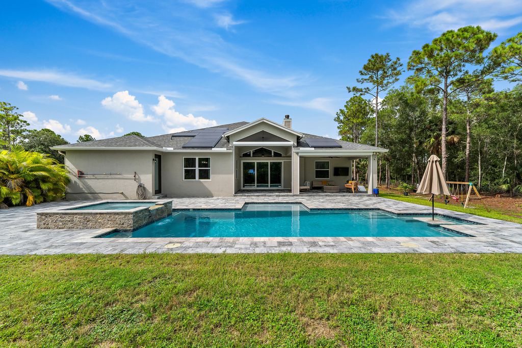 Photo of 12216 175th Road N, Jupiter, FL 33478 (MLS # R11122936)