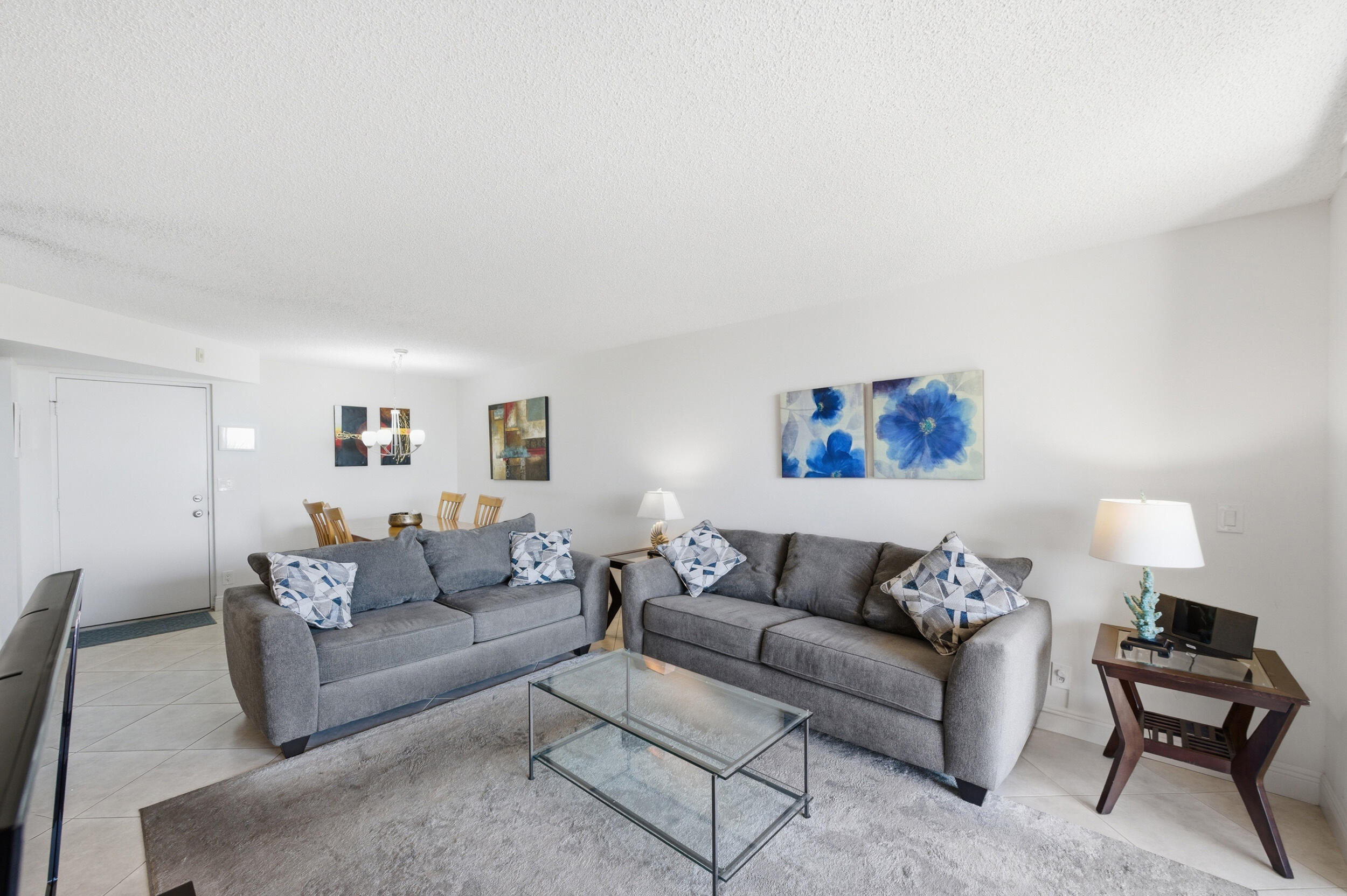 450 Egret Circle 9406