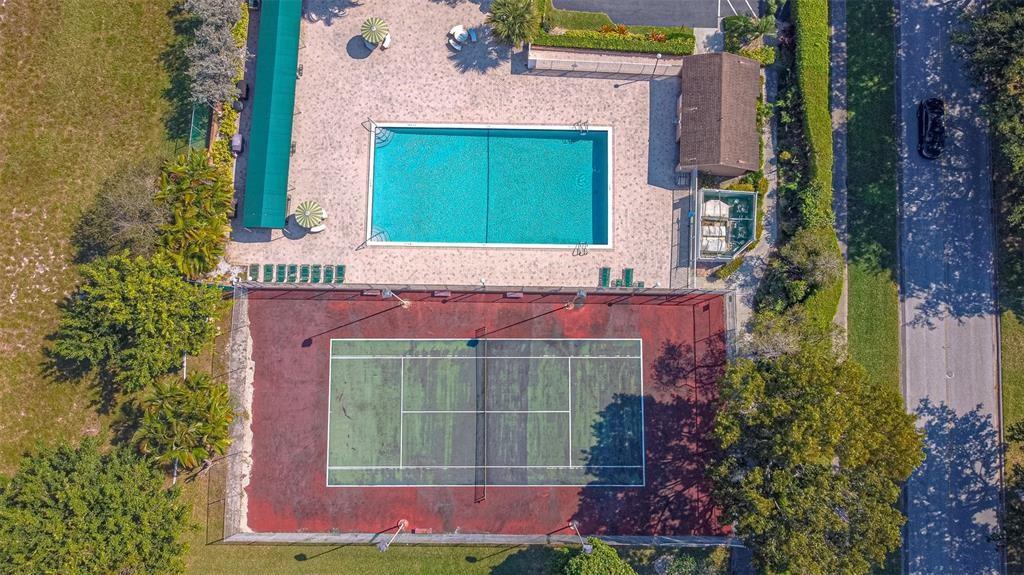 Palm Lakes - Residential
