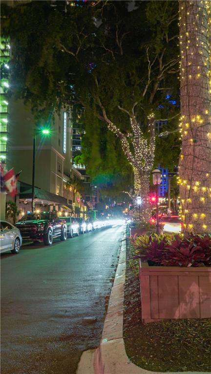 100 Las Olas - Residential