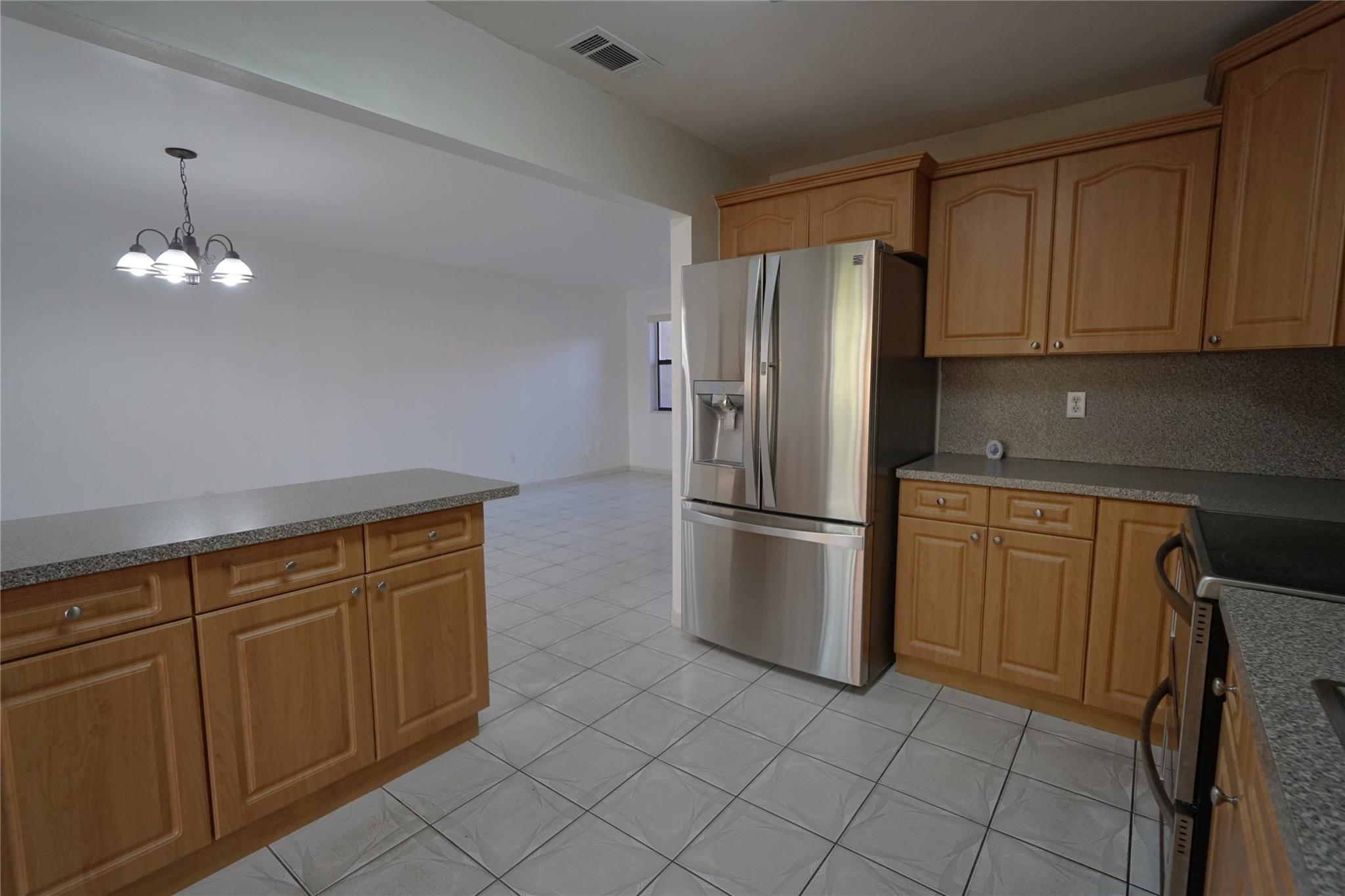 Lago Grande Condo - Residential Lease