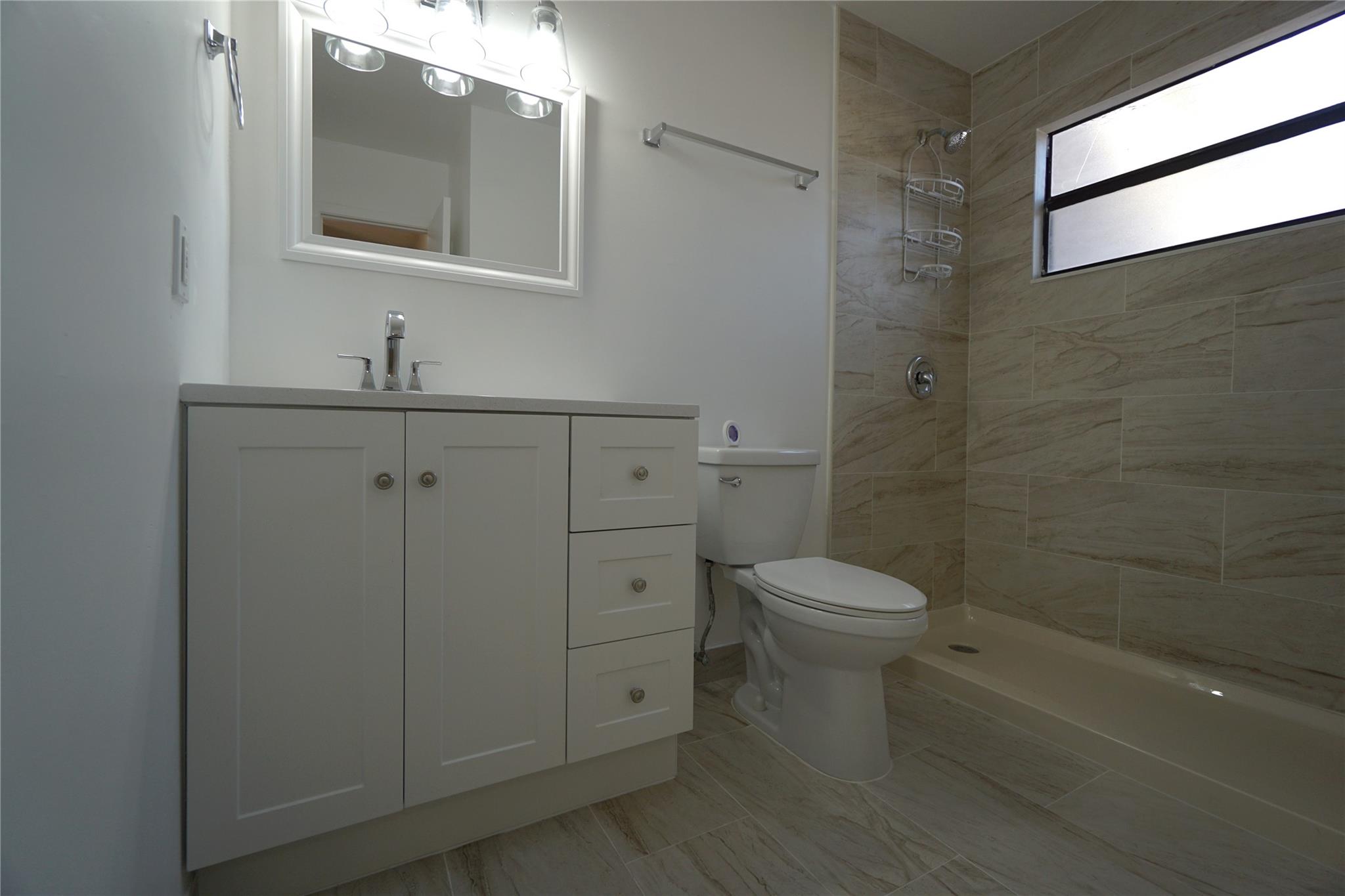 Lago Grande Condo - Residential Lease