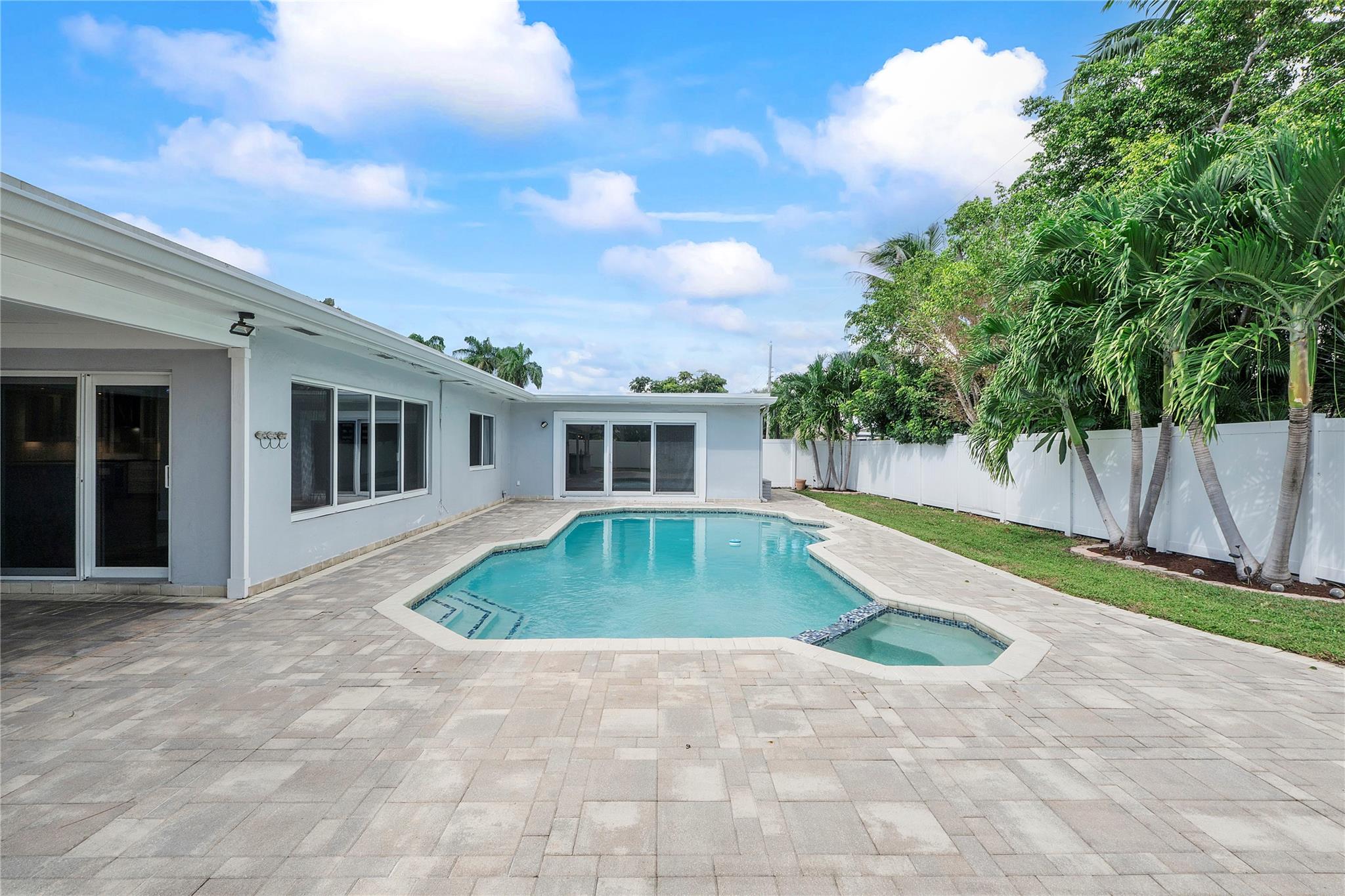 The Cove 5th Sec 39-5 B - Residential