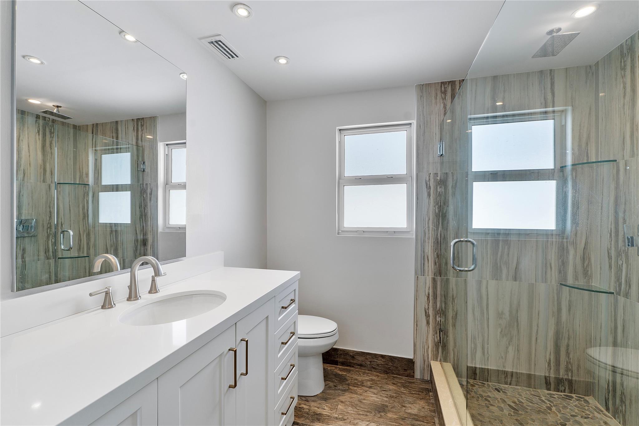 The Cove 5th Sec 39-5 B - Residential