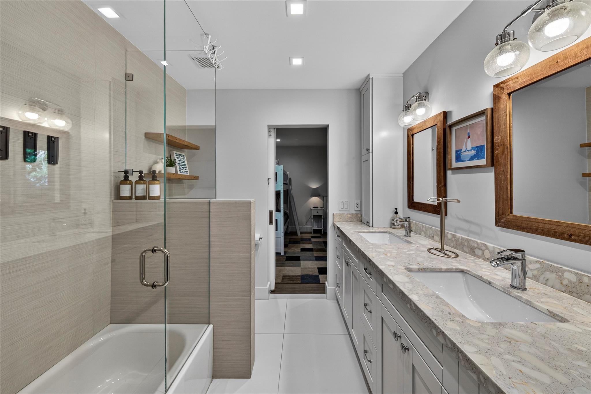 HARBOUR HEIGHTS ADD - Residential