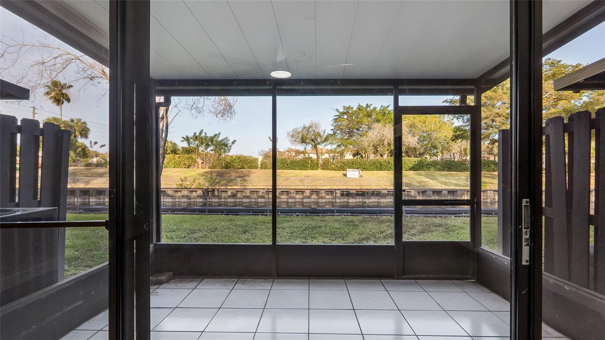 Springdale Lake - Residential Lease