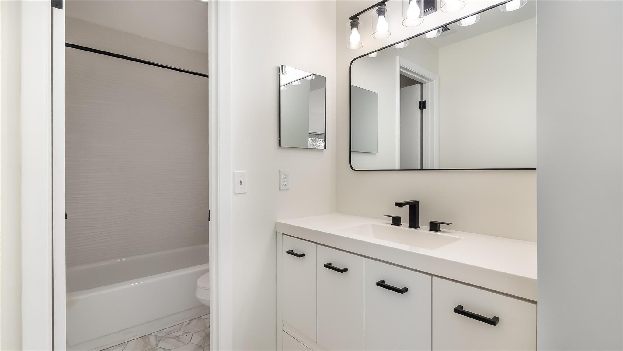 Springdale Lake - Residential Lease