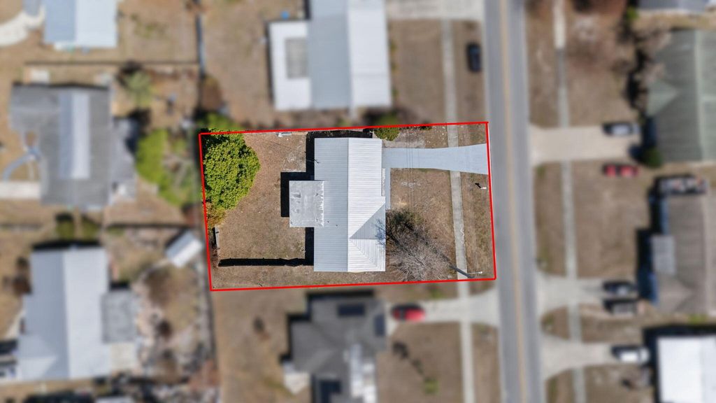 Photo of 306 Riomar Drive, Port Saint Lucie, FL 34952 (MLS # R11165986)