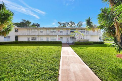 A home in Deerfield Beach