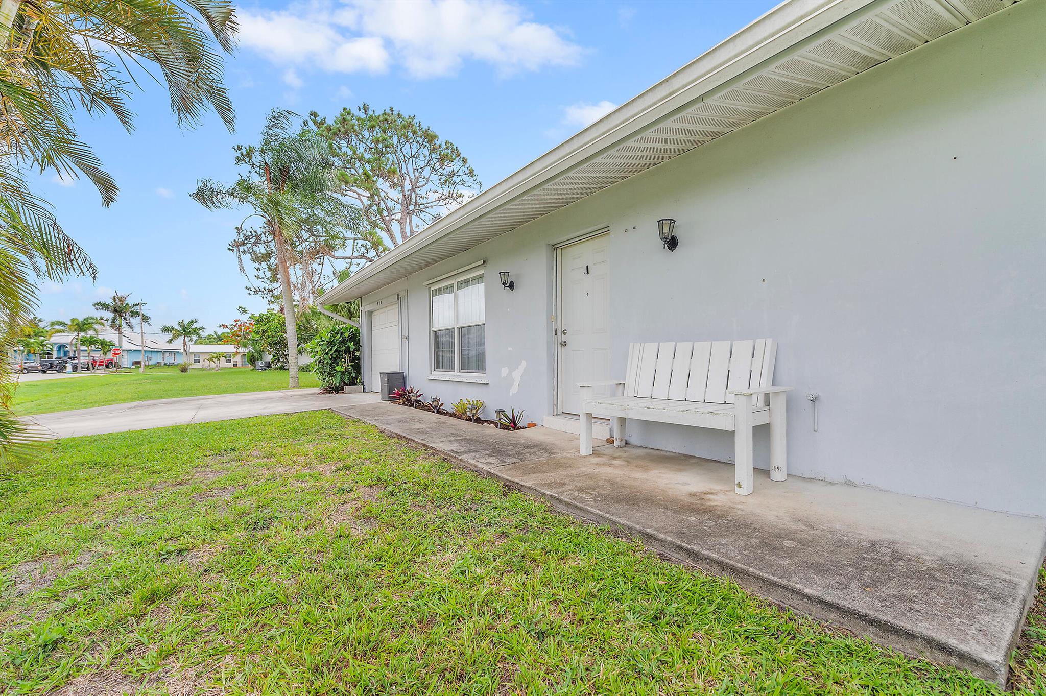 590 SE Anchor Lane, Port St Lucie, FL, 34983/$275,000 1 590 SE Anchor Lane