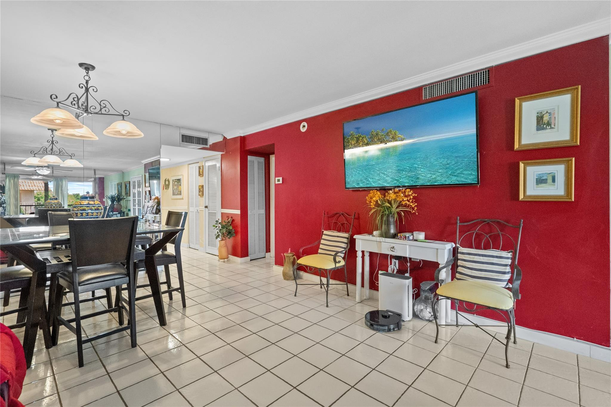 6201 N Falls Cir Drive 403