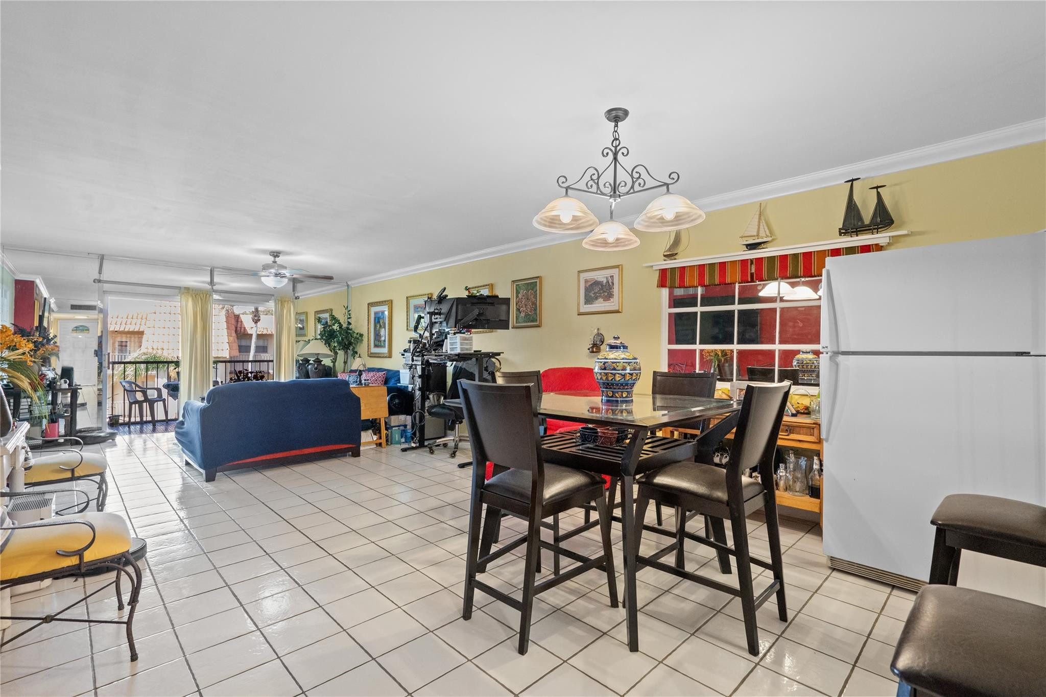 6201 N Falls Cir Drive 403