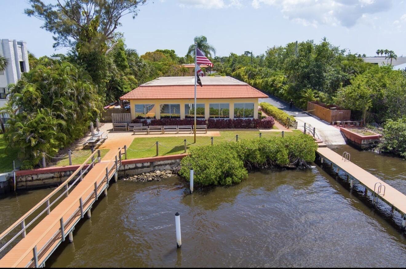 KING MOUNTAIN CONDO (AKA MONTEREY YACHT & COUNTRY - Residential