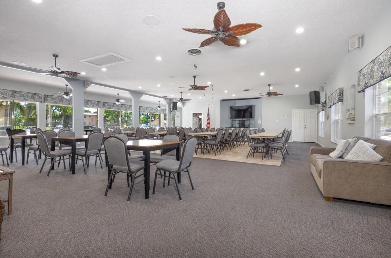 KING MOUNTAIN CONDO (AKA MONTEREY YACHT & COUNTRY - Residential