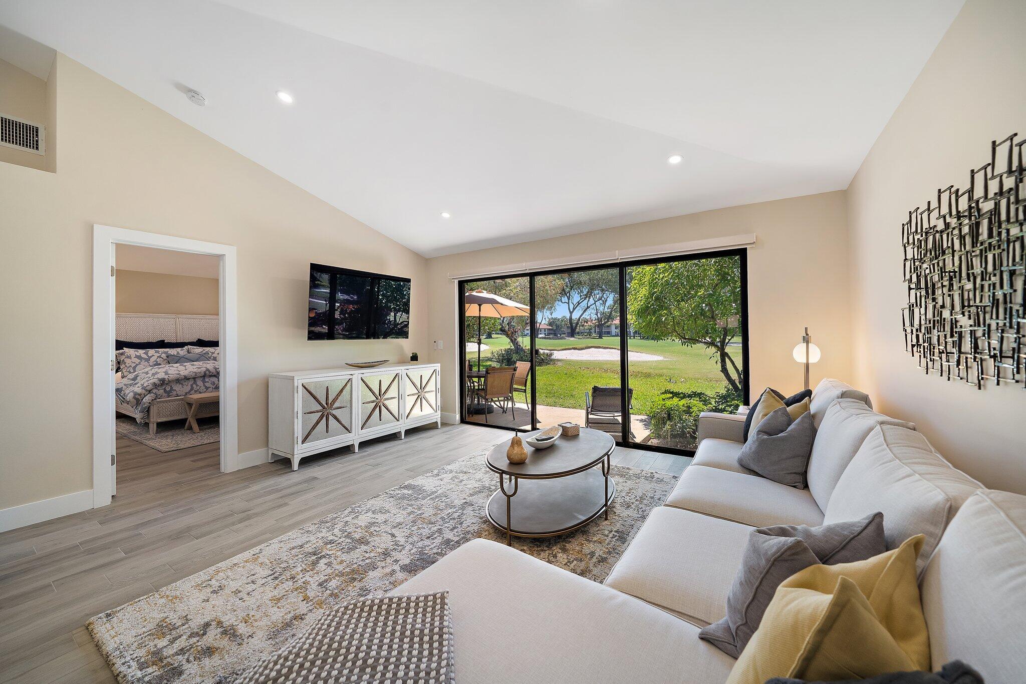 Club Cottages - Residential Lease