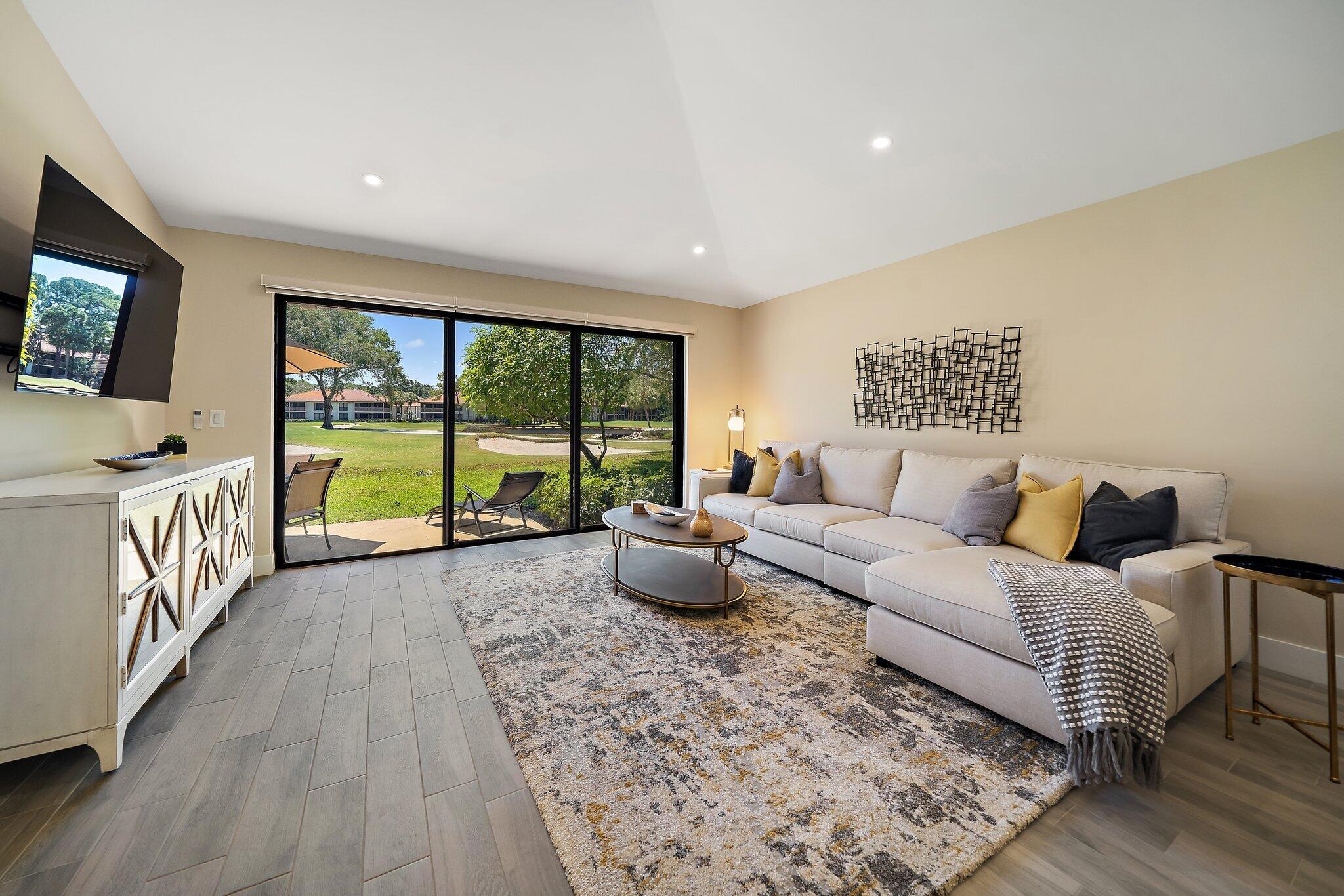 Club Cottages - Residential Lease