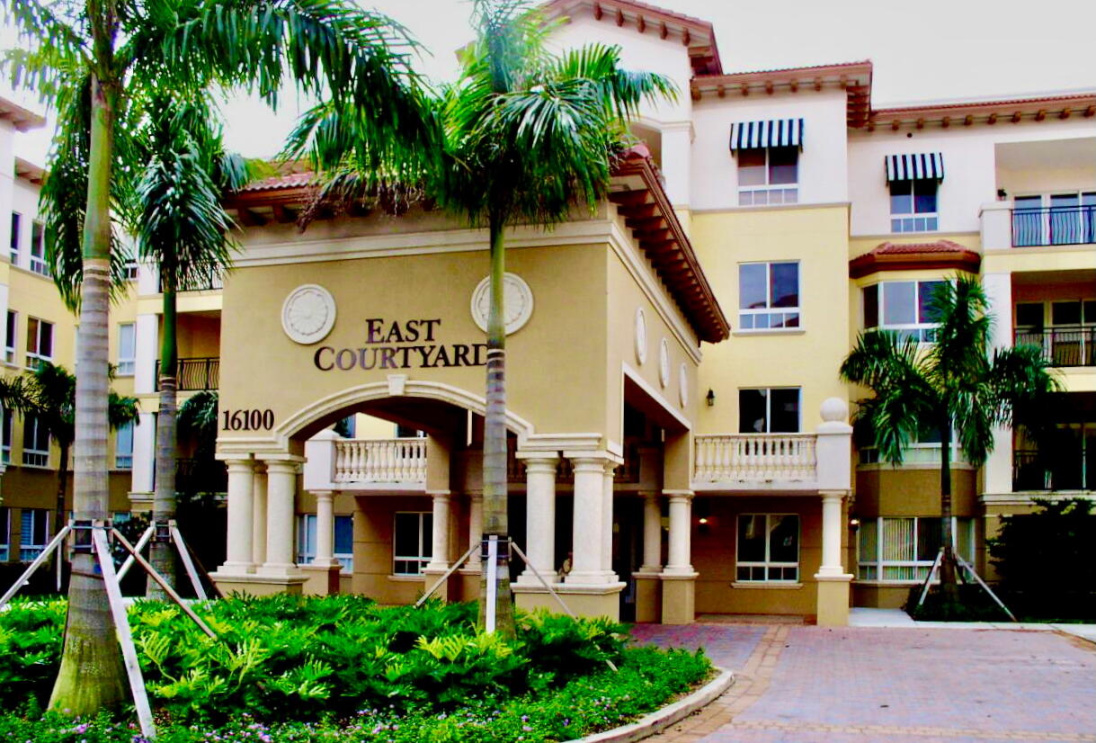 16100 Emerald Estates Drive 389, Weston FL 33331
