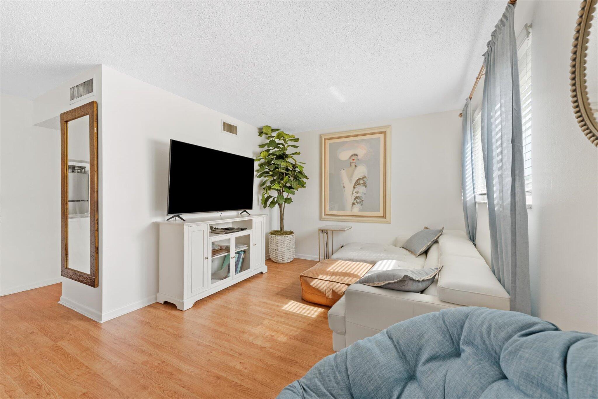Properties 719 Lori Drive 205