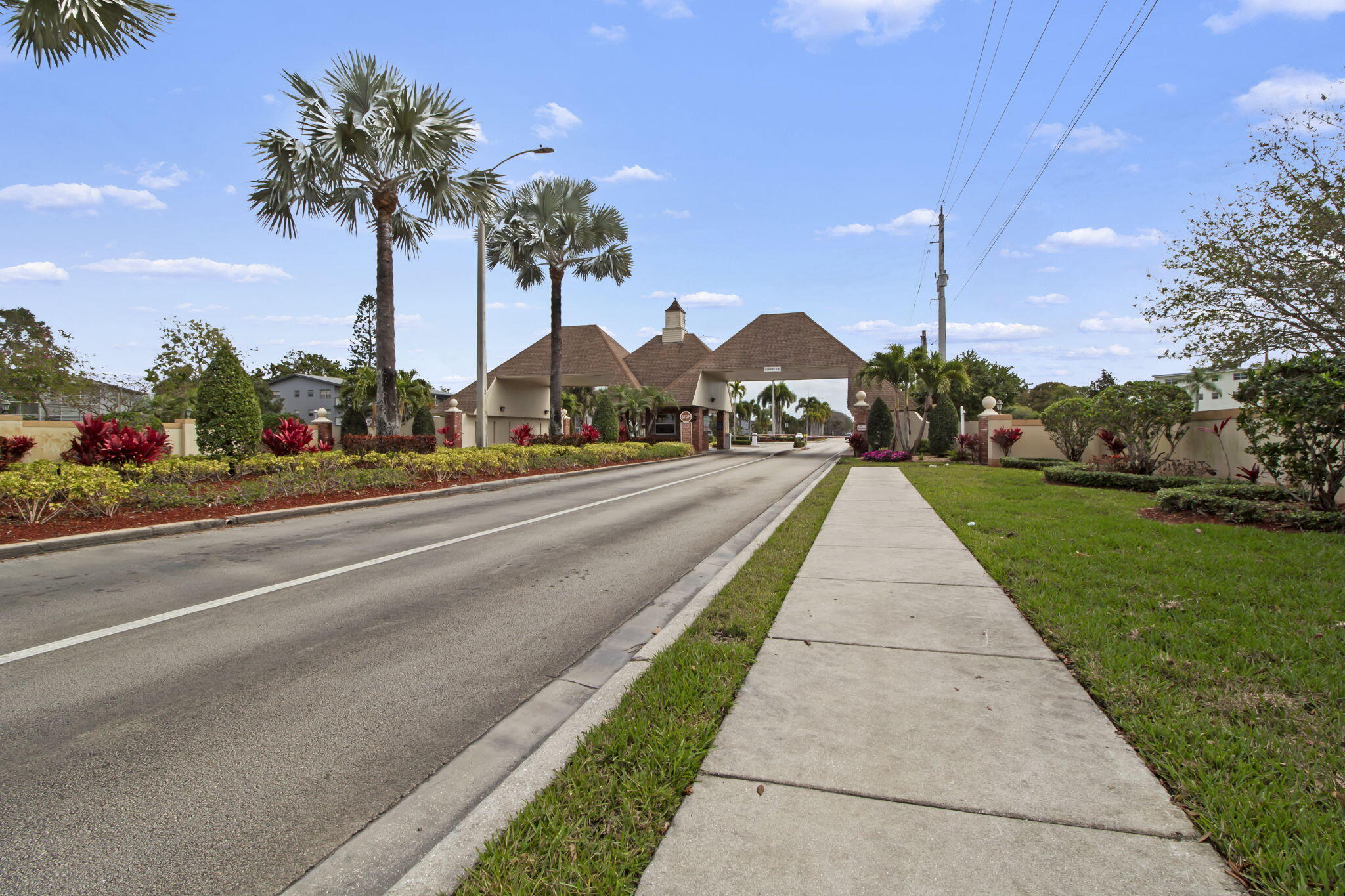 PRESTON AT CENTURY VILLAGE CONDO - Residential