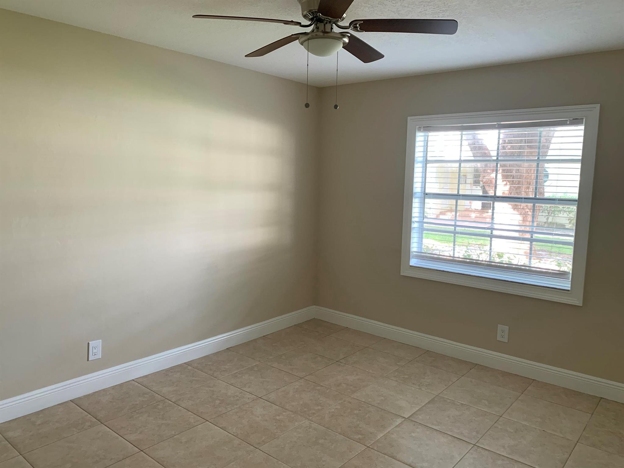 BROOKFIELD GARDENS NORTH - Residential