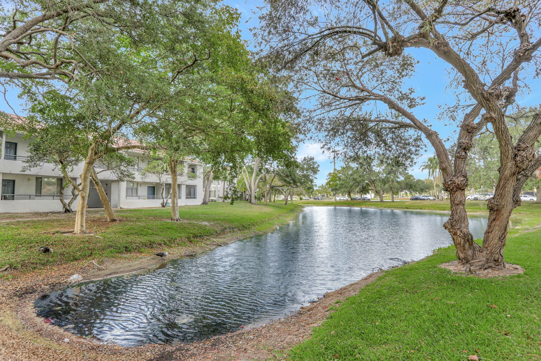 COCO PARC CONDO - Residential