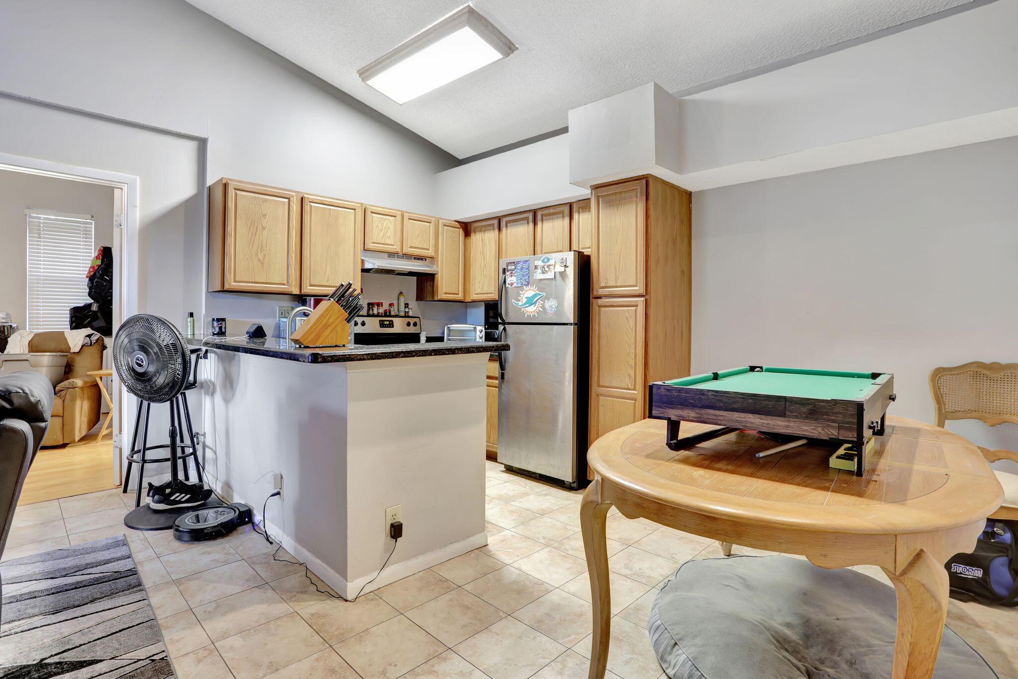 COCO PARC CONDO - Residential
