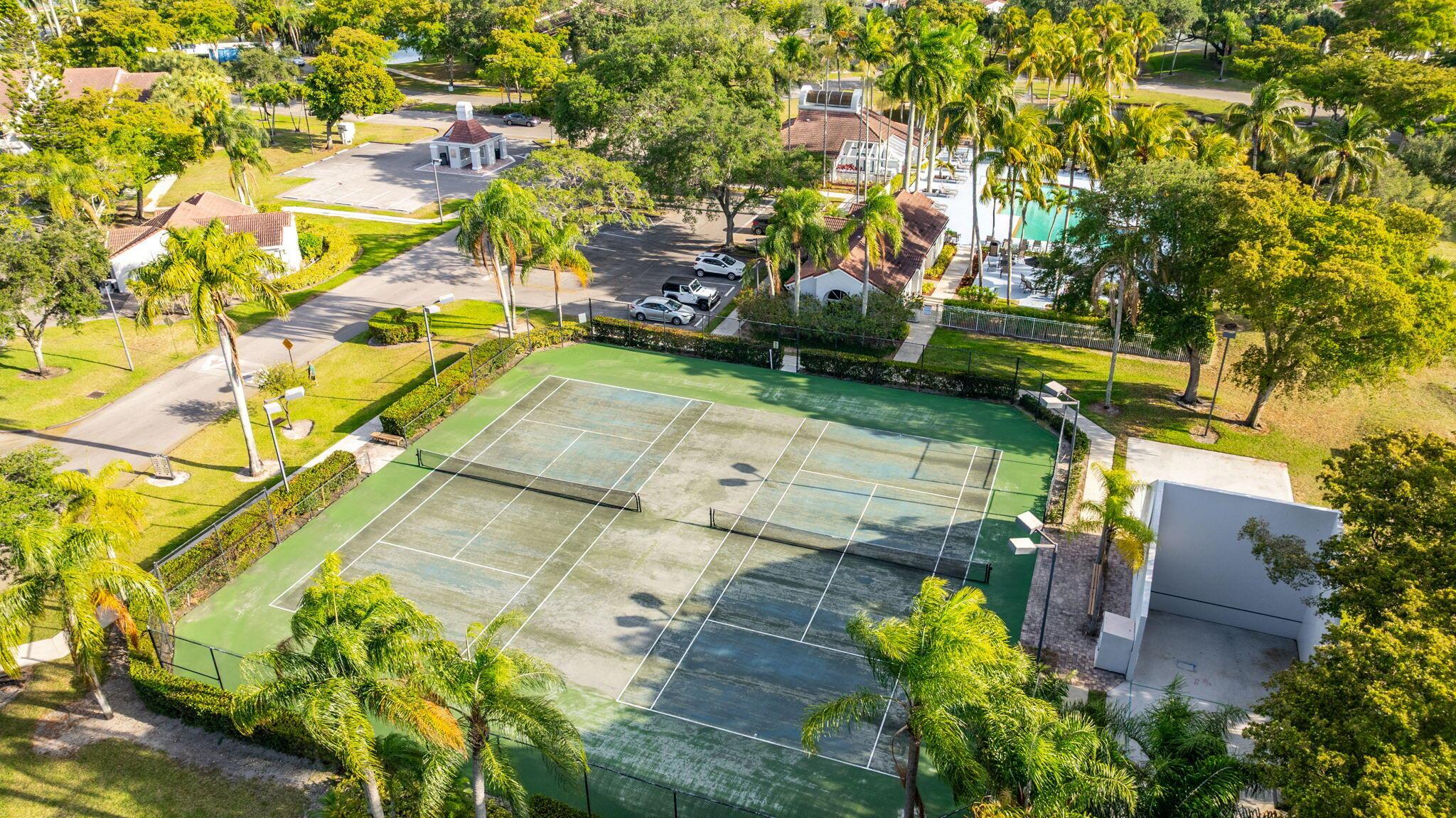COCO PARC CONDO - Residential