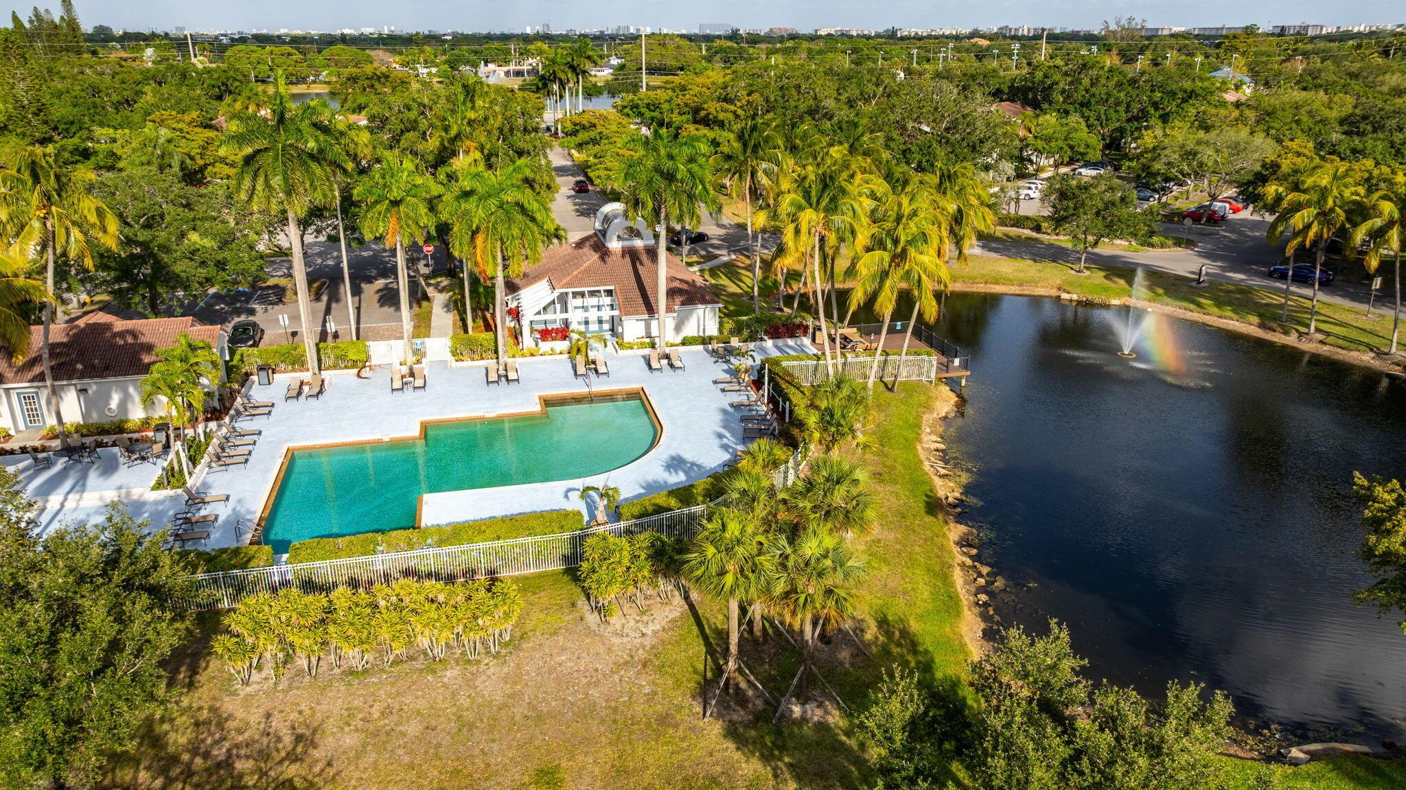 COCO PARC CONDO - Residential