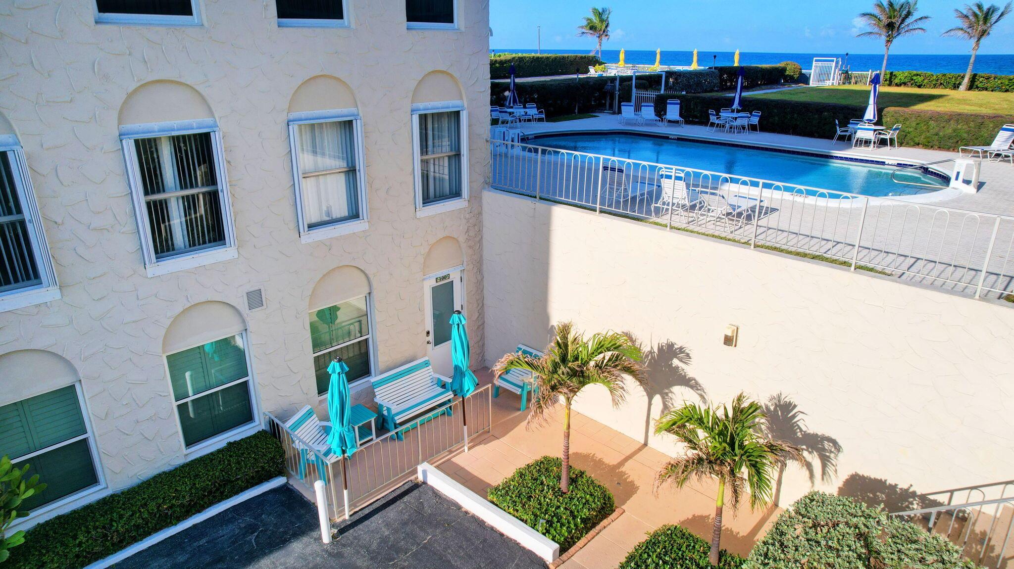 LA RENAISSANCE - Residential Lease