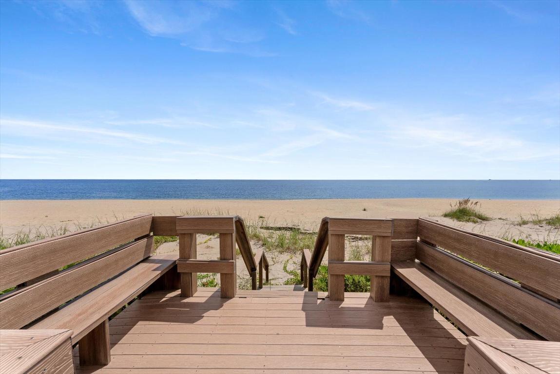 PORTOFINO OF OCEAN RIDGE CONDO - Residential