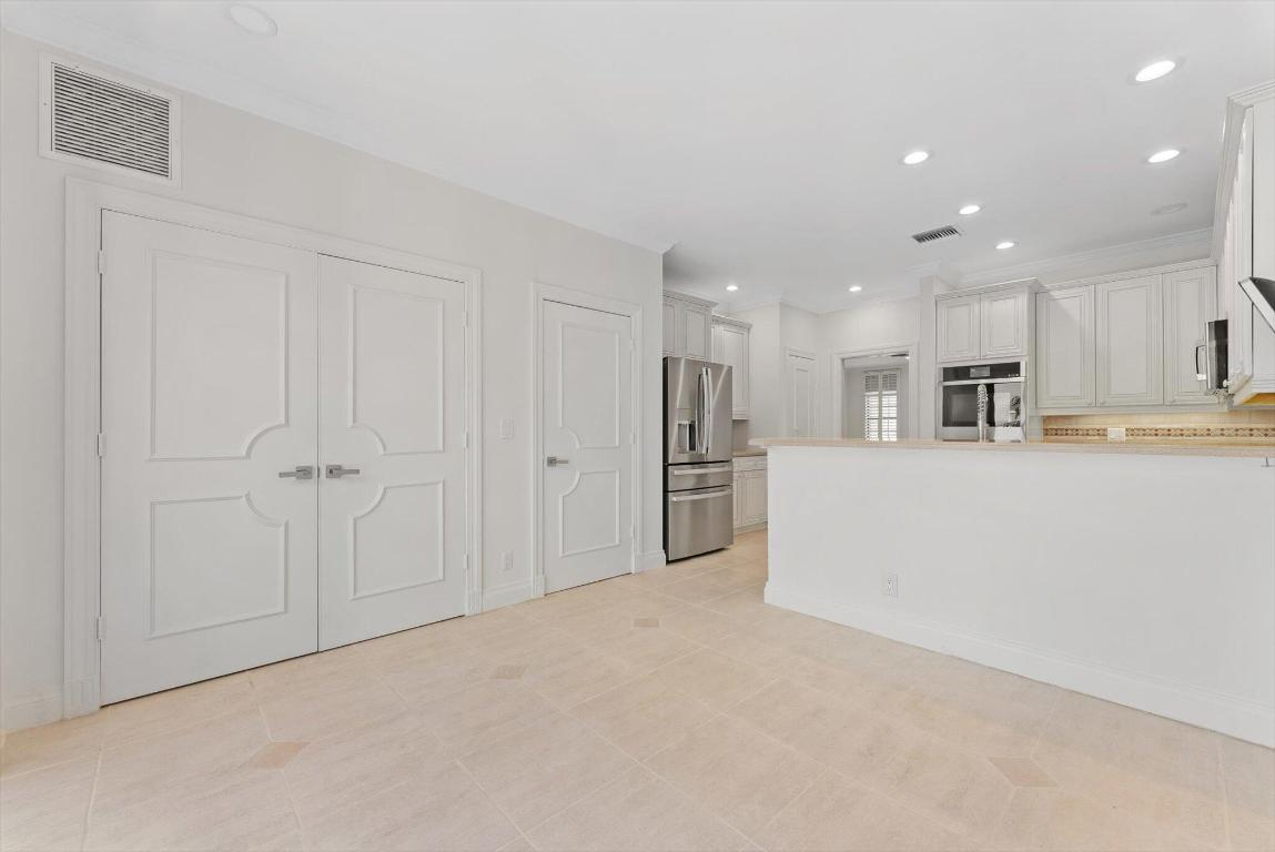 PORTOFINO OF OCEAN RIDGE CONDO - Residential