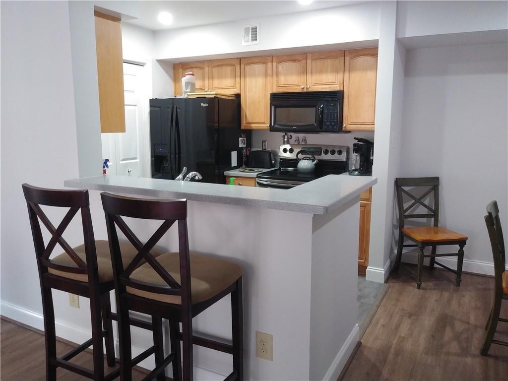 SAVANNAH AT RIVERSIDE - Residential