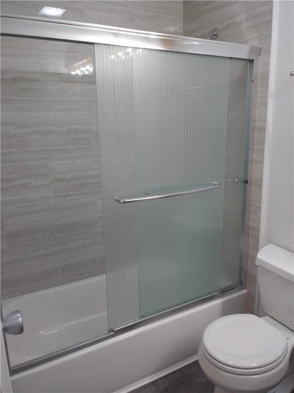 SAVANNAH AT RIVERSIDE - Residential