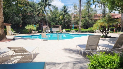 Tiny photo for 6920 W Sample Road, Coral Springs, FL 33067 (MLS # B26060276)