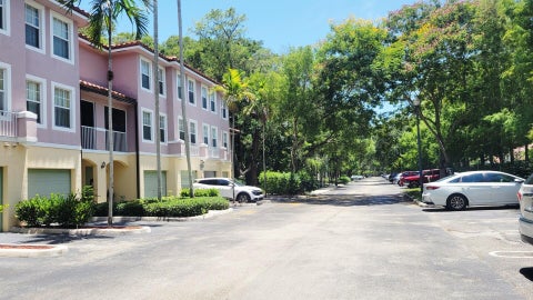 Tiny photo for 6920 W Sample Road, Coral Springs, FL 33067 (MLS # B26060276)