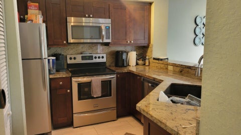 Tiny photo for 6920 W Sample Road, Coral Springs, FL 33067 (MLS # B26060276)