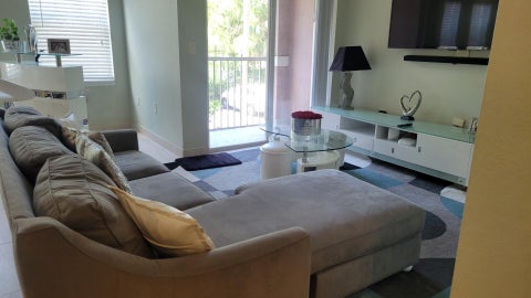 Tiny photo for 6920 W Sample Road, Coral Springs, FL 33067 (MLS # B26060276)