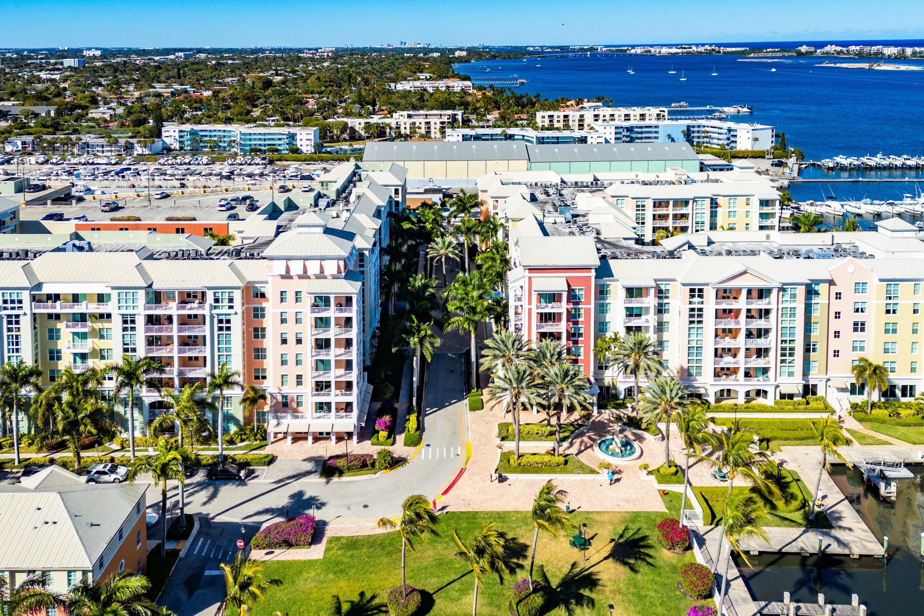 MOORINGS AT LANTANA CONDO 3 - Residential