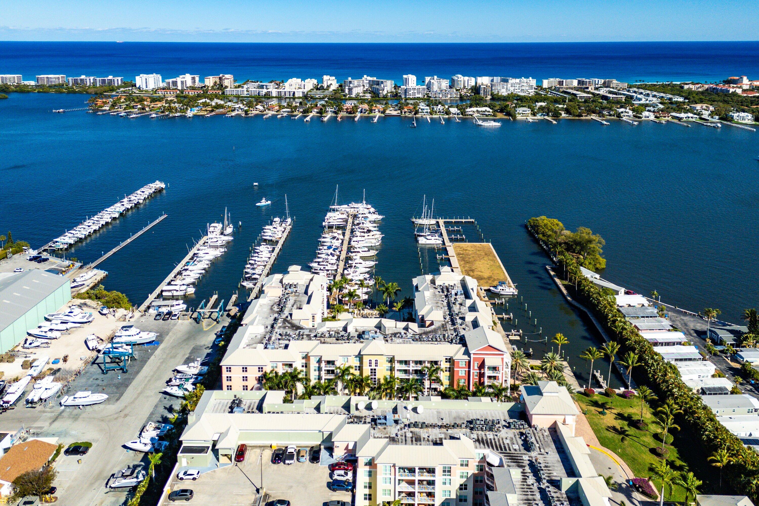 MOORINGS AT LANTANA CONDO 3 - Residential