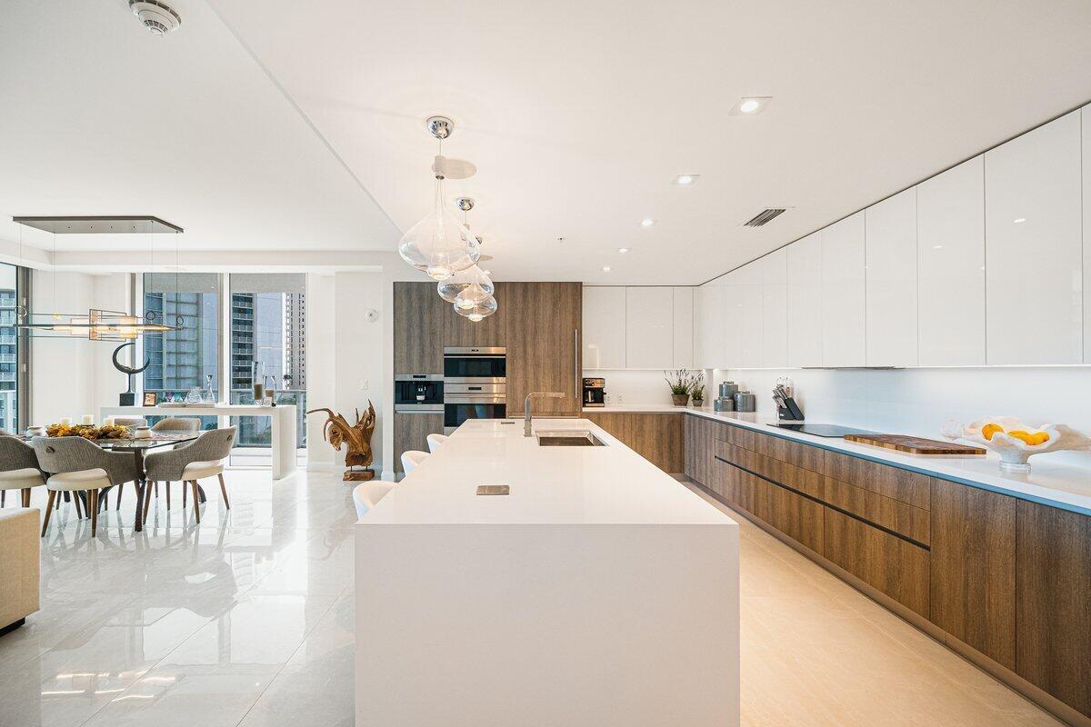 3100 N Ocean Drive P-605