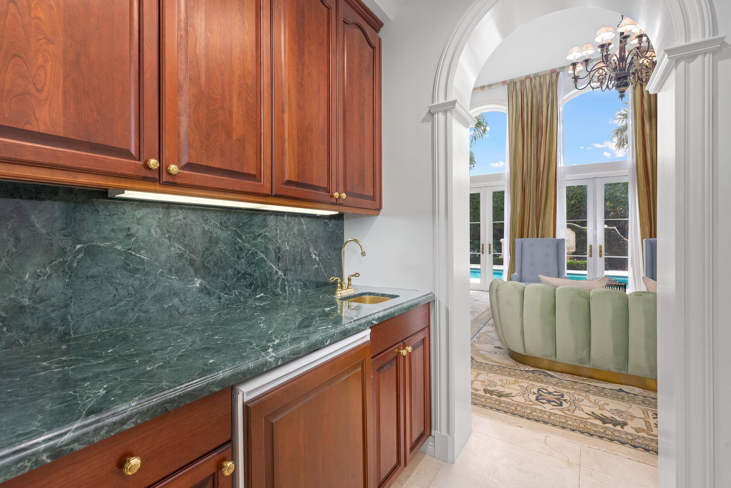 ESPLANADE ESTATES - Residential