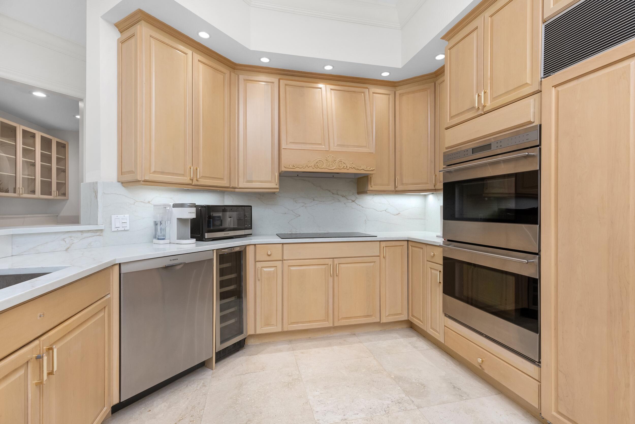 ESPLANADE ESTATES - Residential