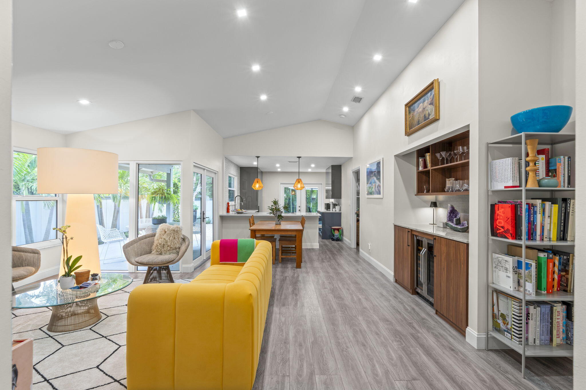 BEDFORD MEWS AT WELLINGTON - Residential