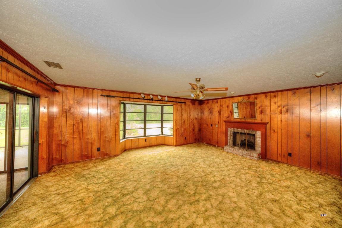 PINECREST LAKES PHASE II - Residential