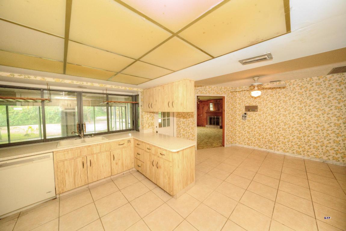 PINECREST LAKES PHASE II - Residential