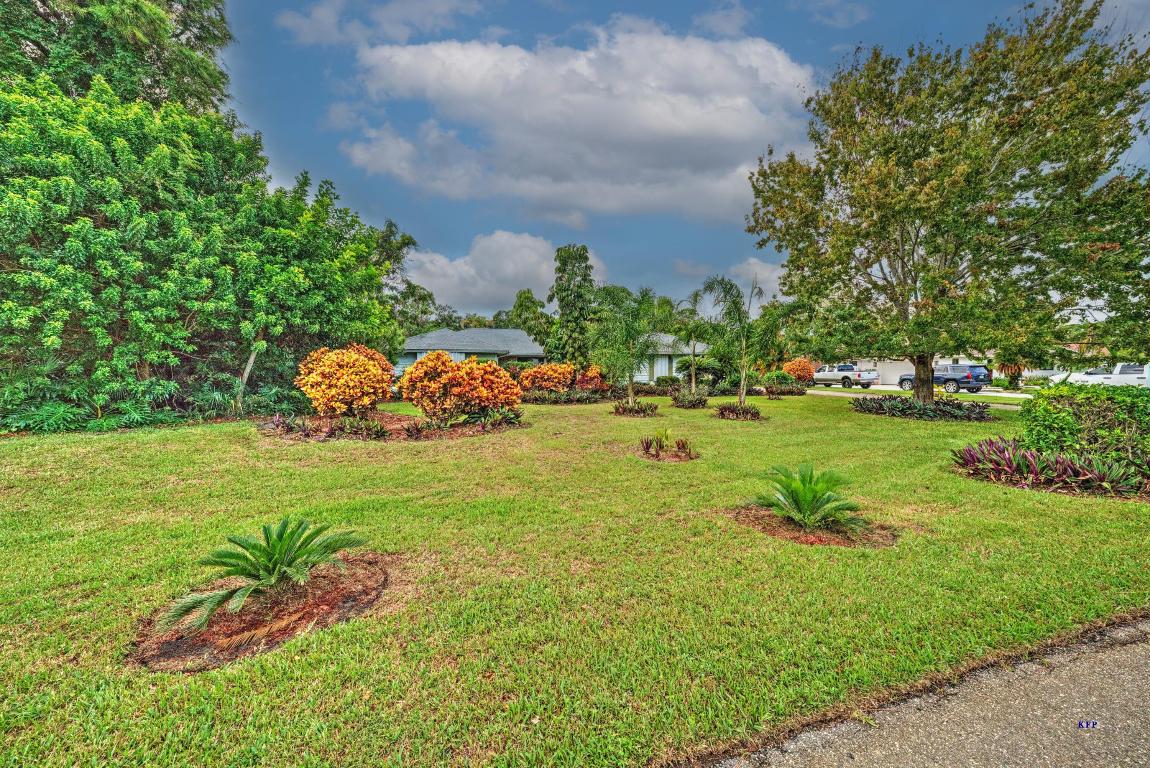 PINECREST LAKES PHASE II - Residential
