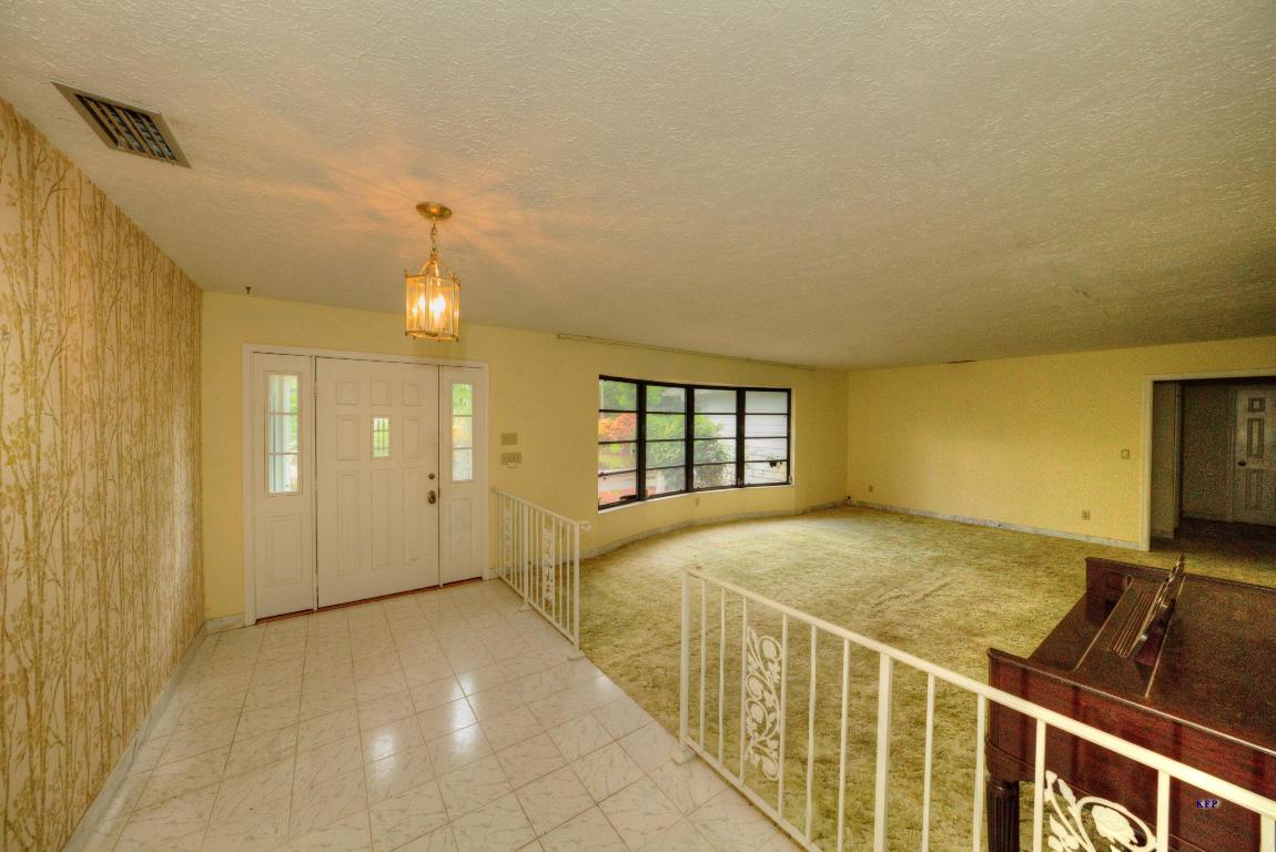 PINECREST LAKES PHASE II - Residential