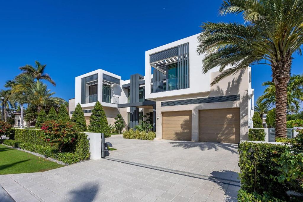 Photo of 444 E Alexander Palm Road, Boca Raton, FL 33432 (MLS # R10969889)