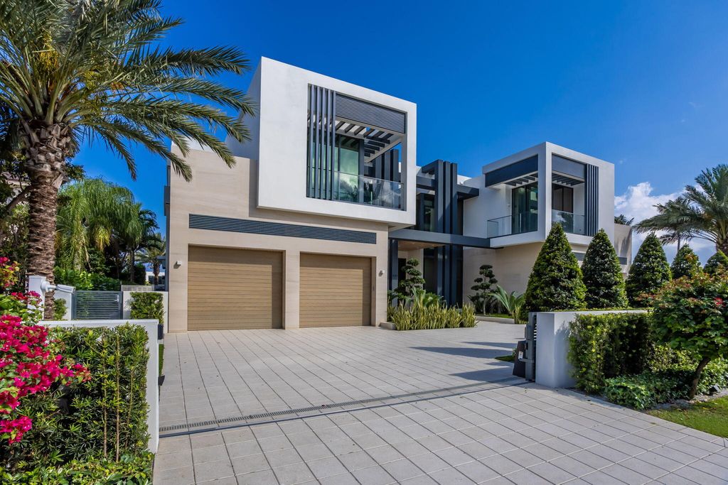 Photo of 444 E Alexander Palm Road, Boca Raton, FL 33432 (MLS # R10969889)