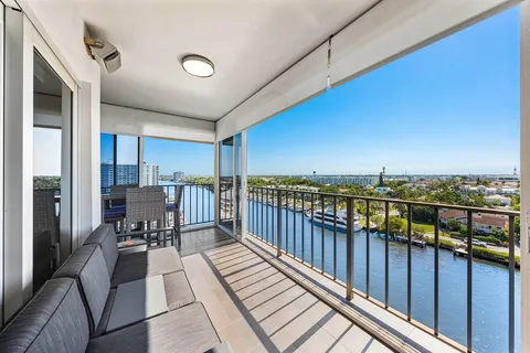 86 Macfarlane Drive Unit 9c, Delray Beach, FL MLS: R11091517